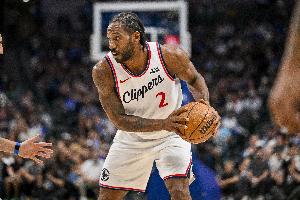 伦纳德：我整个职业生涯都在比赛中坚持出手 我从不逃避关键时刻