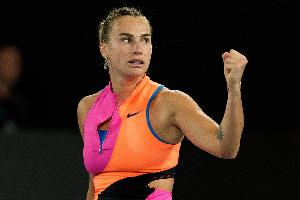 WTA1000迈阿密站：萨巴伦卡2-0取胜进四强，半决赛对莱巴金娜