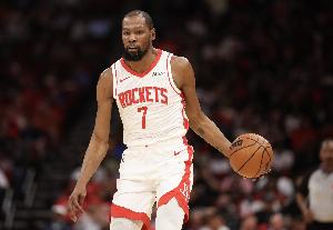 轻取25分10助！本赛季在杜兰特助攻上双时 火箭保持不败