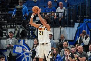 穆雷本赛季投进222记三分 超越小波特 创队史单赛季纪录