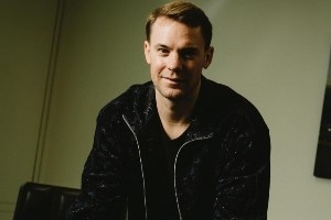 不惑之年⭐诺伊尔40岁超长专访：希望人们会记住我是个优秀的门将