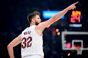 爵湖勇！队记：迪恩·韦德&泰森因伤未随队出征将缺席三连客