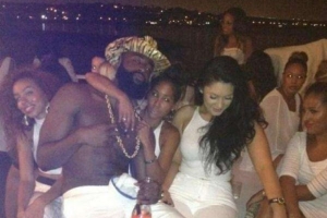 白巧克力：韦德比哈登更在乎比赛 哈登逛夜店时韦德在苦练跳投