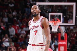 很突然！明日火湖大战G1 杜兰特右膝挫伤出战成疑