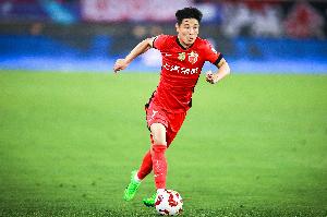 武磊：儿子将来不一定走职业路线，现在年龄还小更多是培养兴趣