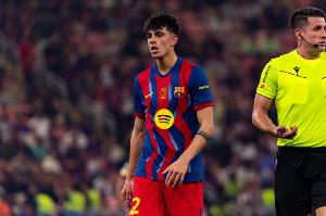 每体：贝尔纳尔仍未归队训练，巴萨不急于让他复出