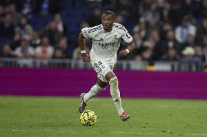 代价高昂！每体：过去两个赛季阿拉巴每分钟出场成本45135欧